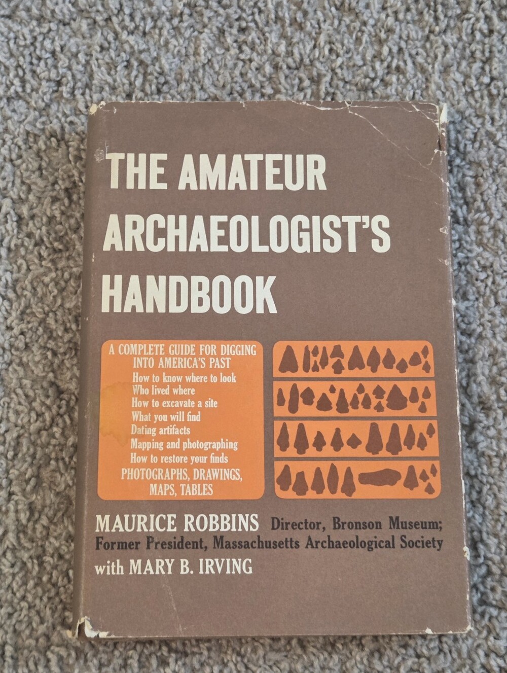 The Amateur Archaeologist's Handbook by Maurice Robbins - Vintage 1954